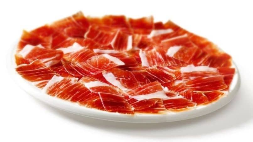 plato de jamon serrano