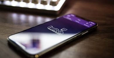Kuinka laittaa musiikkia Twitch -suoratoistoihini Mitä musiikkia voin laittaa ja mitä en? 12 poner musica streamings twitch