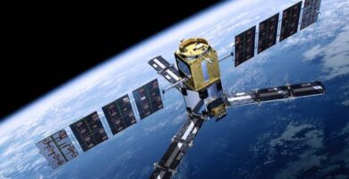satelite sobre tierra