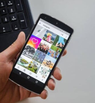 smartphone instagram mano 10060