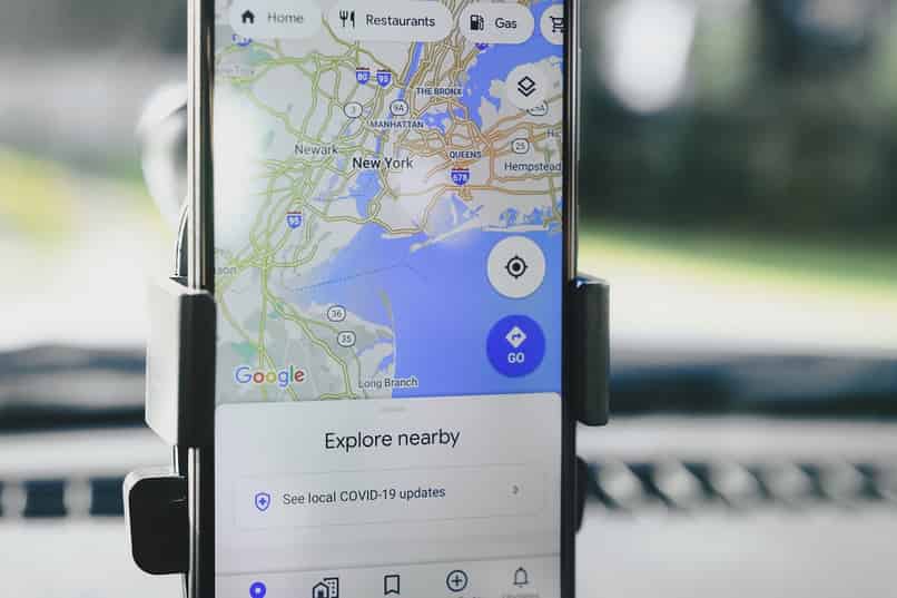 auton nuoli Google Mapsin muutoskuvakkeessa