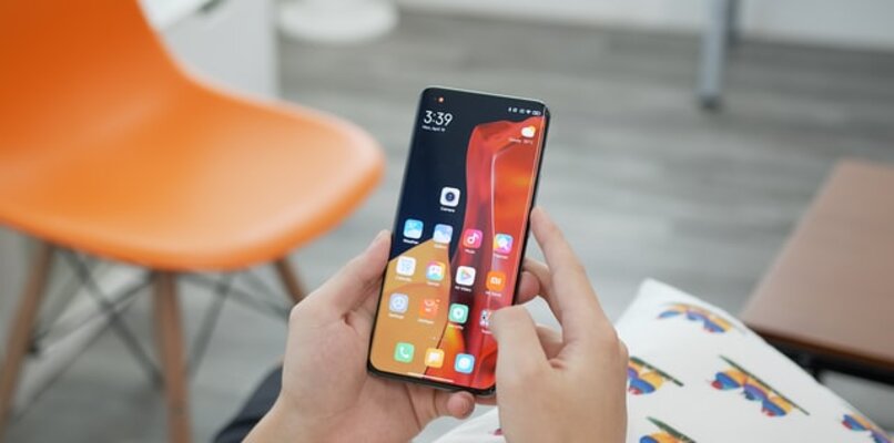 Xiaomi pimeässä tilassa