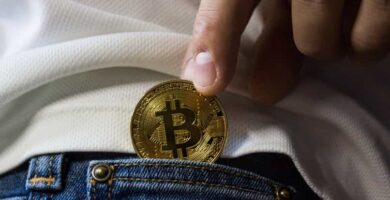 Kryptovaluutat: Mitä ovat ICO: t - asiaan liittyvät taloudelliset tiedot 48 bitcoin bolsillo 14578