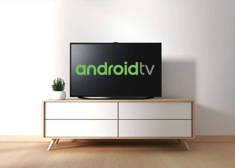 escritorio televisor muestra logo android tv 14456