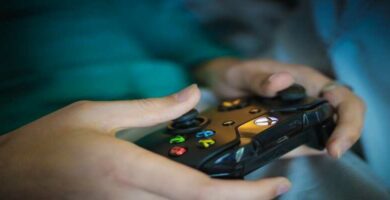 Korjaa virhe 0x8007005 Xbox Series X: ssä tai Xbox Series S: ssä 20 persona jugando xbox 14410