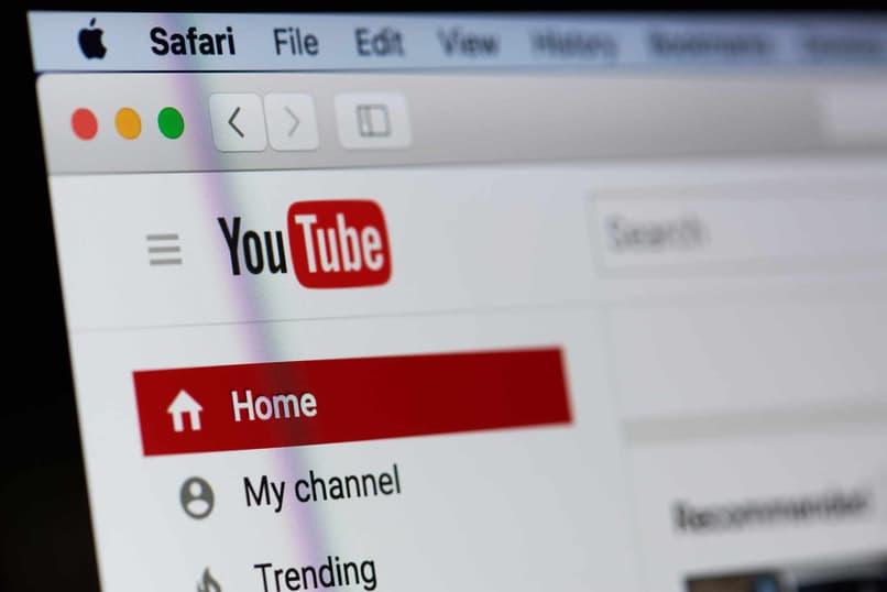 Kuinka laittaa hymiöitä / hymiöitä YouTubeen tietokoneella ja mobiililaitteella 1 youtube pagina 14499