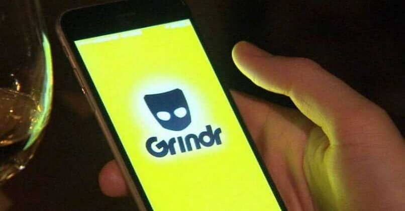 grindr app gay smartphone 18803